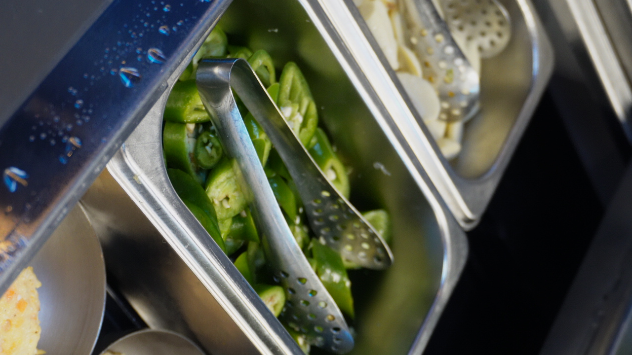 Palbok ingredient preparation